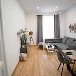 Vila Antonio